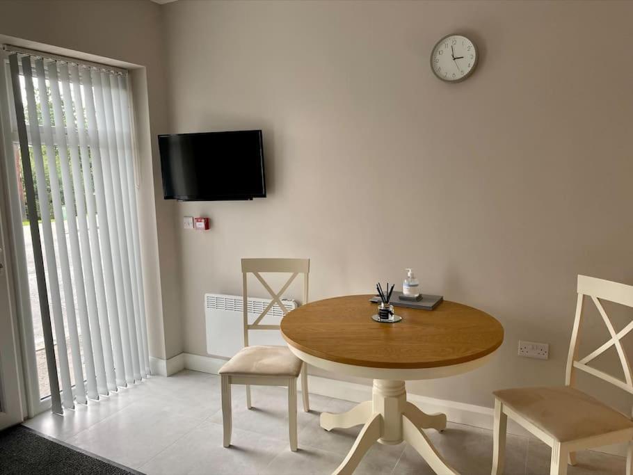Erne Getaway No.8 Brand New 1 Bed Apartment إيننيسكيلن المظهر الخارجي الصورة